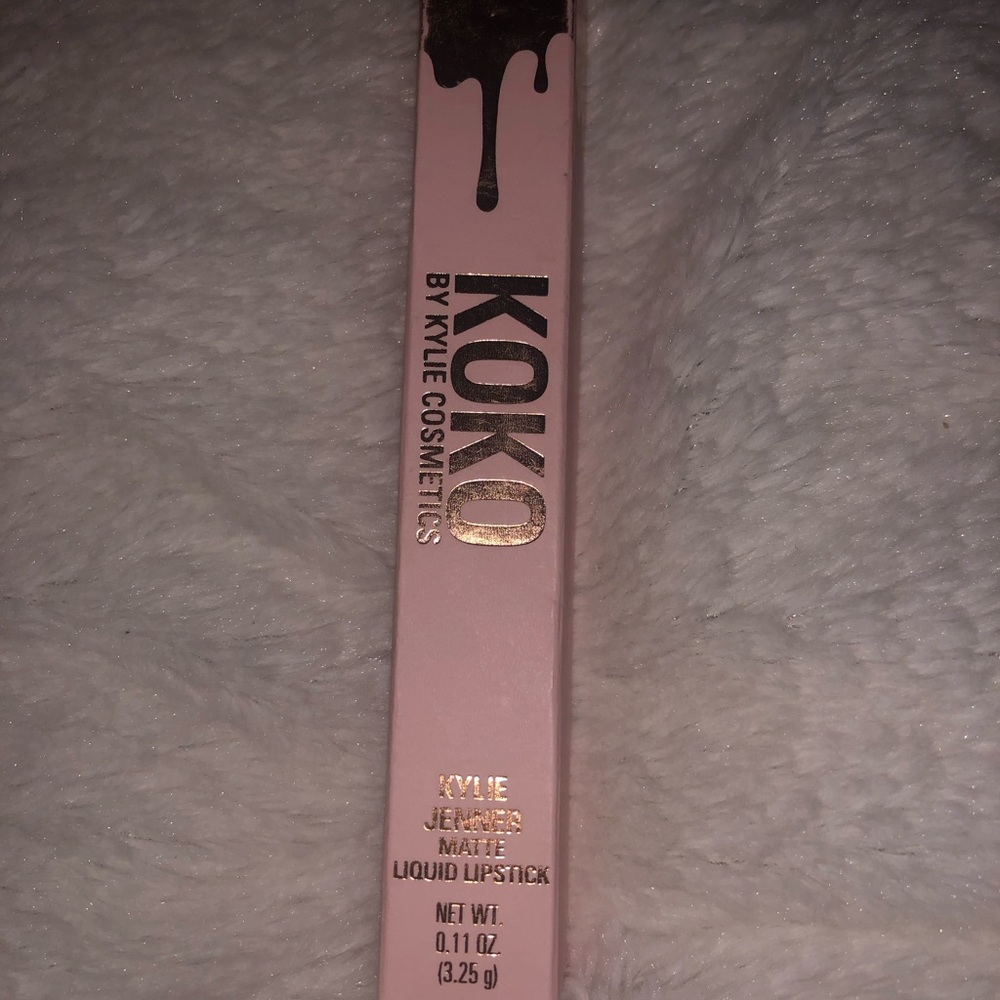 Allergic to bullsh*t matte liquid lipstick